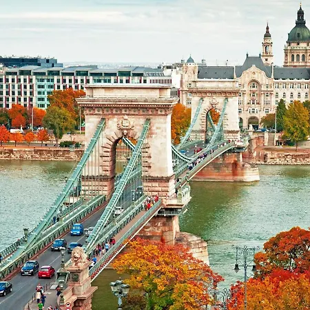 Just Chillin Apt-budapest Historic Landmarks *