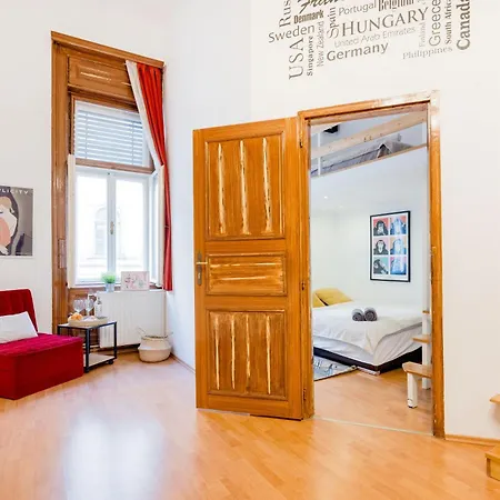 Apartment Just Chillin Apt-budapest Historic Landmarks