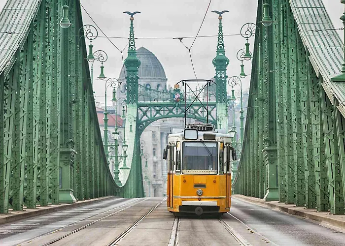 Just Chillin Apt-budapest Historic Landmarks