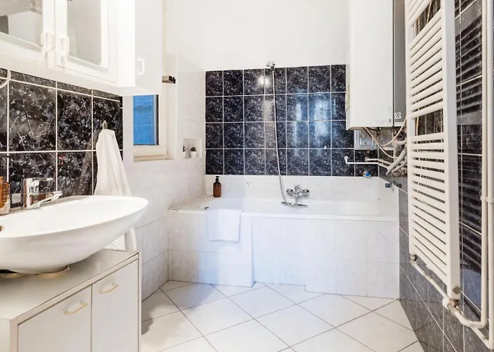 Just Chillin Apt-budapest Historic Landmarks Apartament *