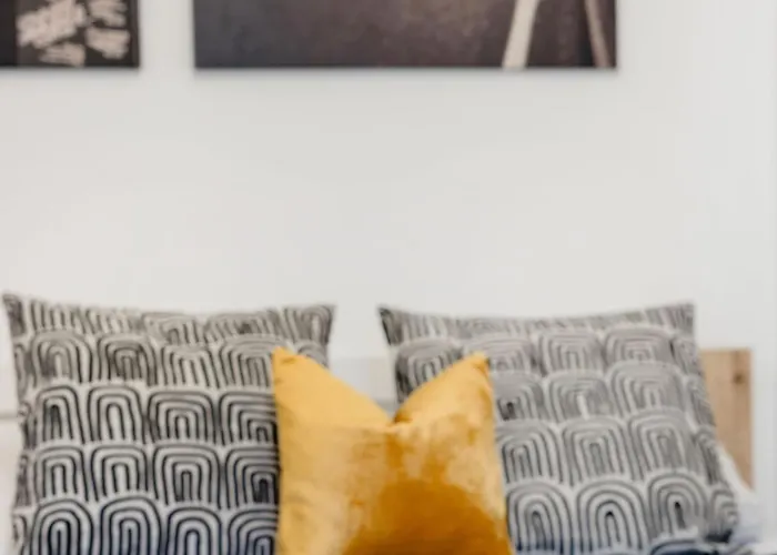 Just Chillin Apt-budapest Historic Landmarks