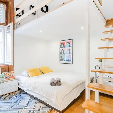 Just Chillin Apt-budapest Historic Landmarks * Будапешт